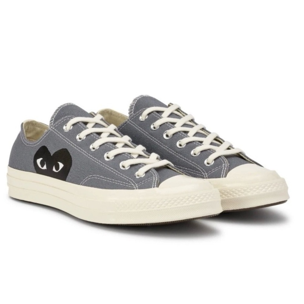 Comme des Garçons Play x Converse Chuck 70 Low Top grey iconic black heart SZ 7